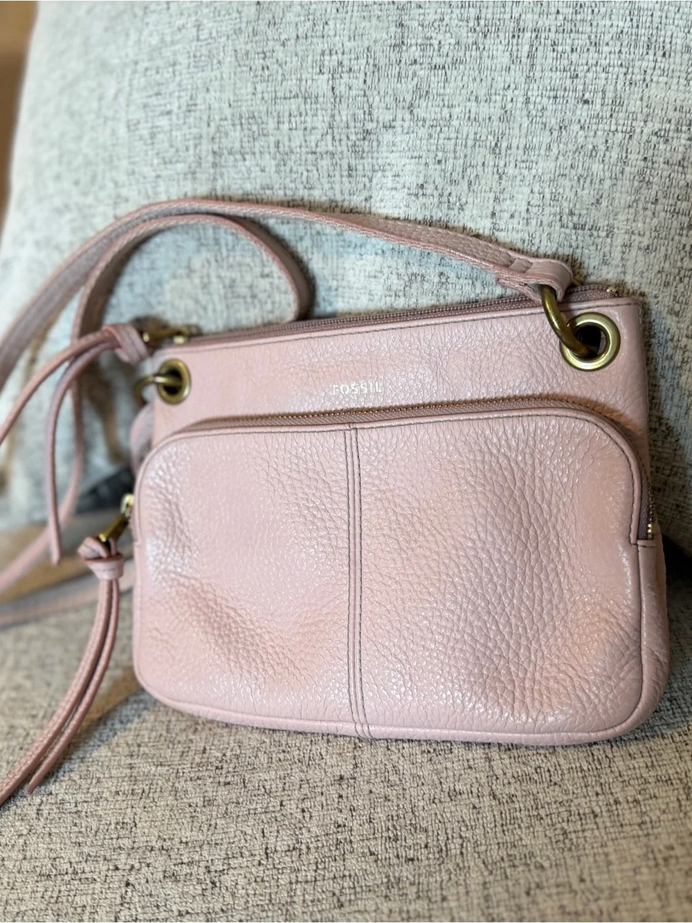 Fossil Karli Pink Pebbled Leather Shoulder/Crossbody Bag 9x7 - Picture 1 of 9